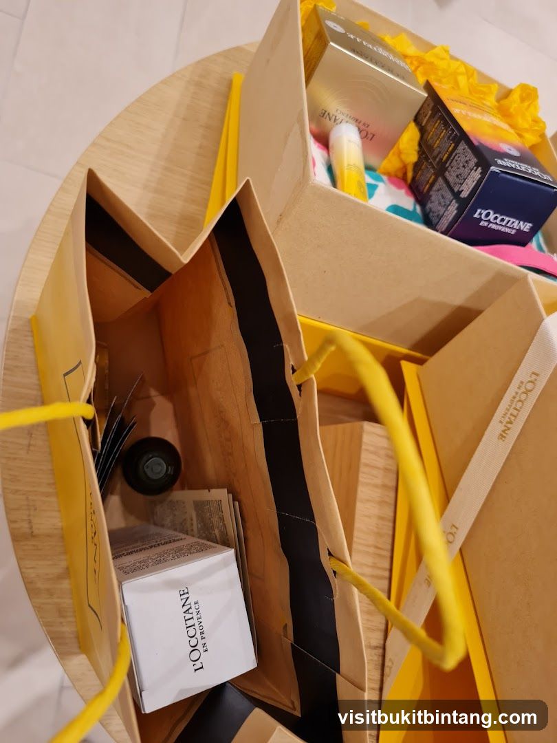L'Occitane Shopping Bags