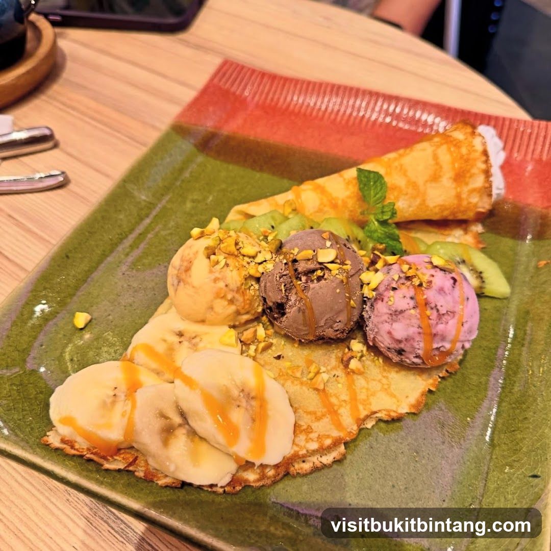 Crepe with Ice Cream and Fruit