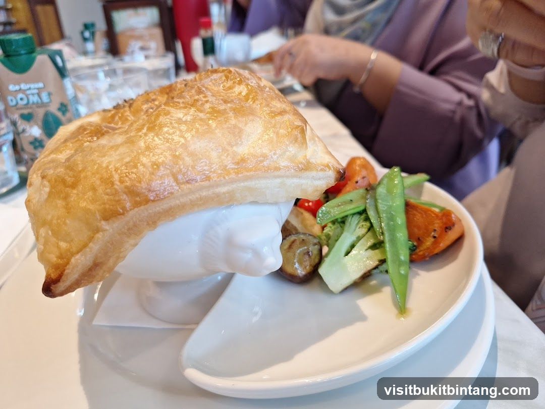 Gourmet Meal with Puff Pastry and Vegetables