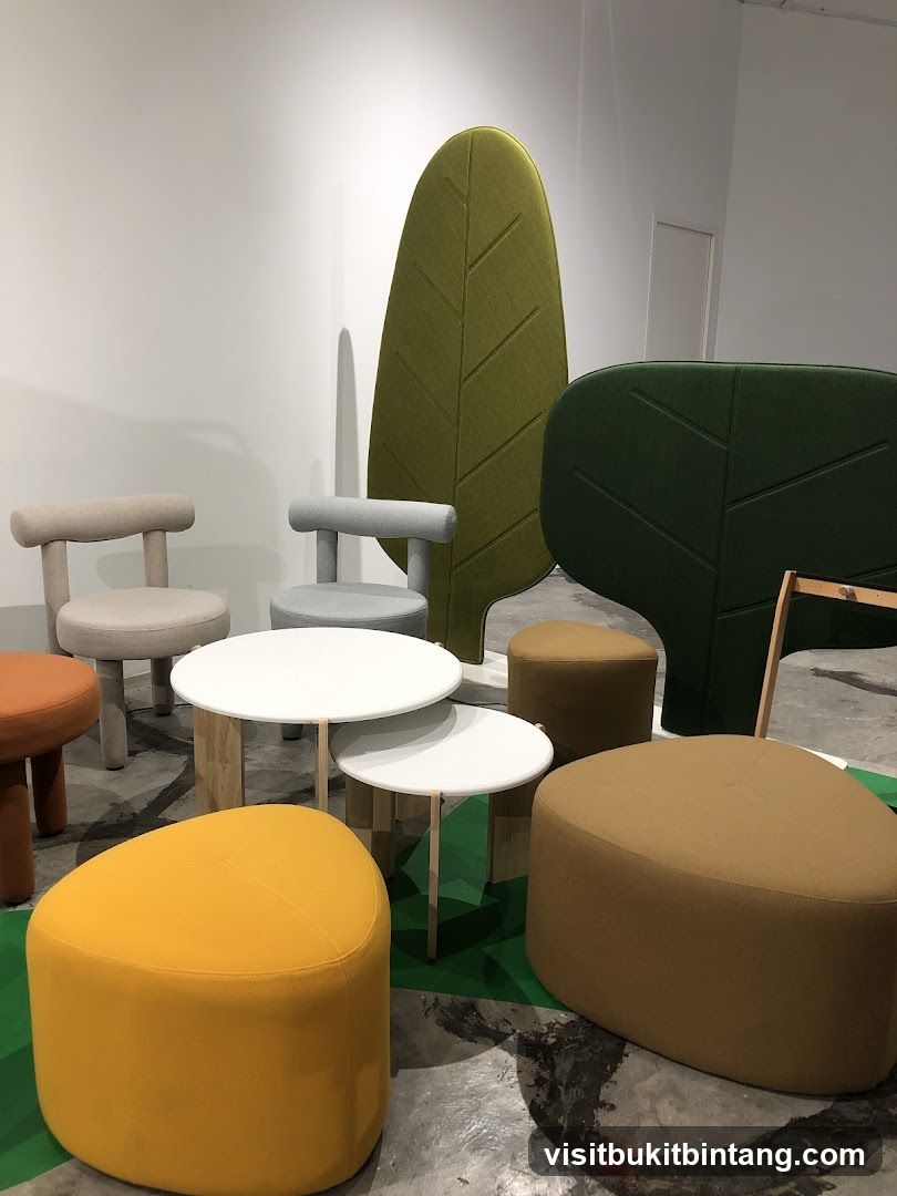 Modern Furniture Display