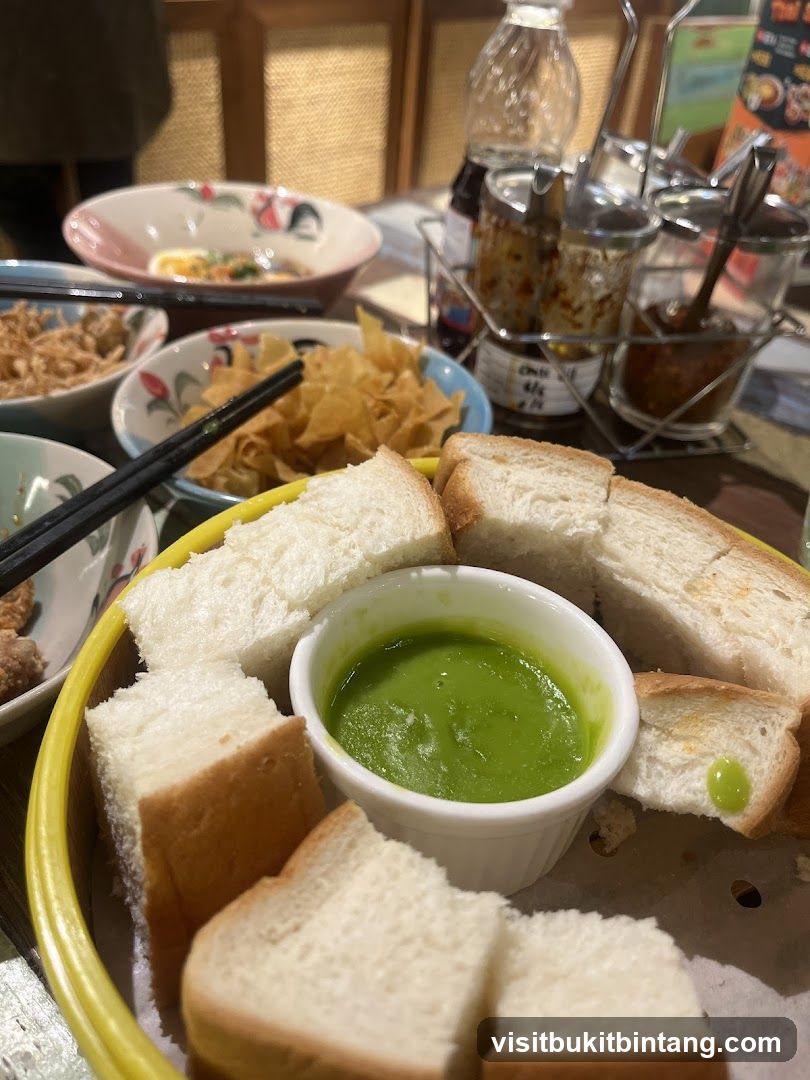Toasted Bread with Pandan Custard