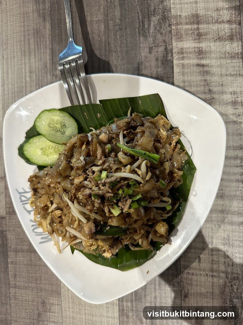 Noodles with Cucumber and Bean Sprouts