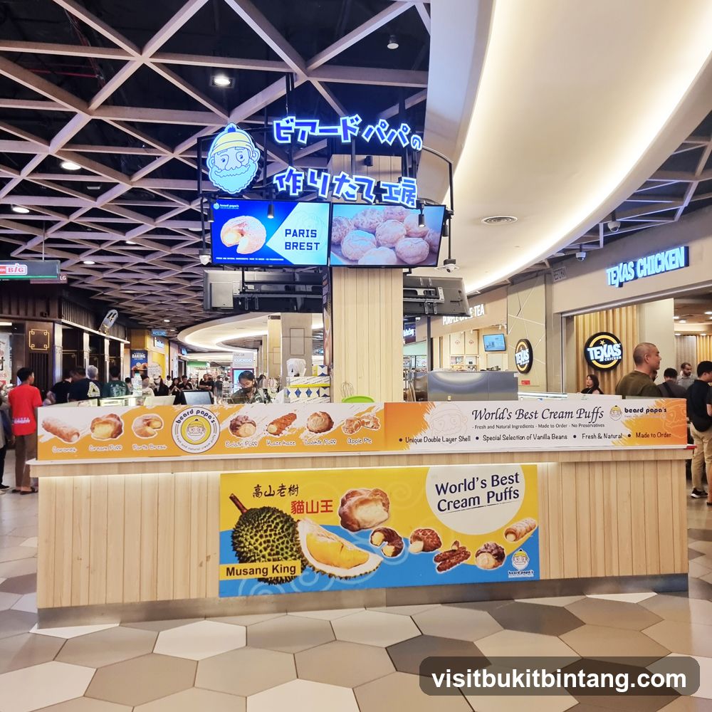 Beard Papa's Cream Puff Stand