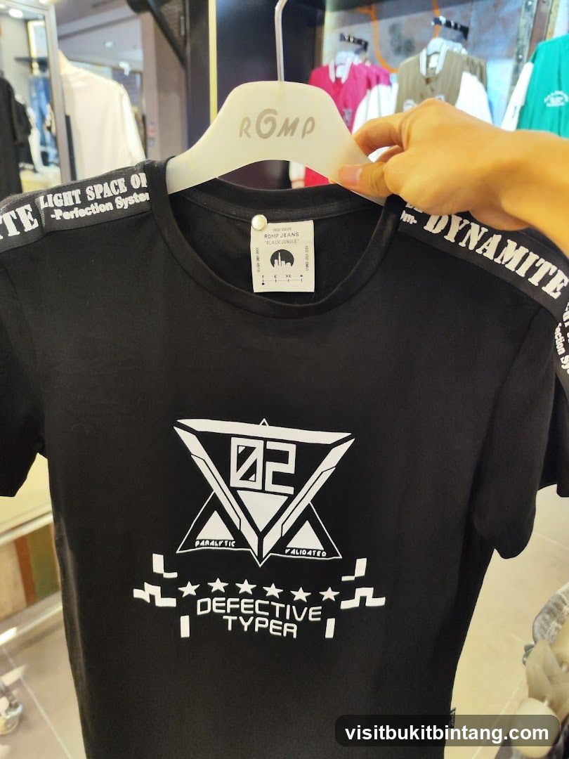 Black T-shirt with graphic print