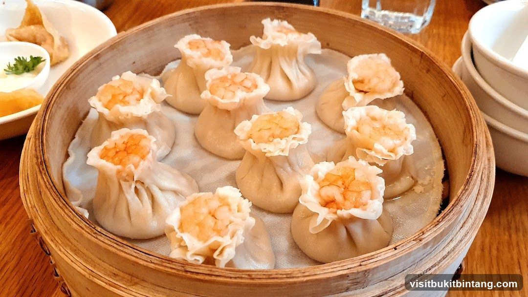 Steamed Shrimp Dumplings