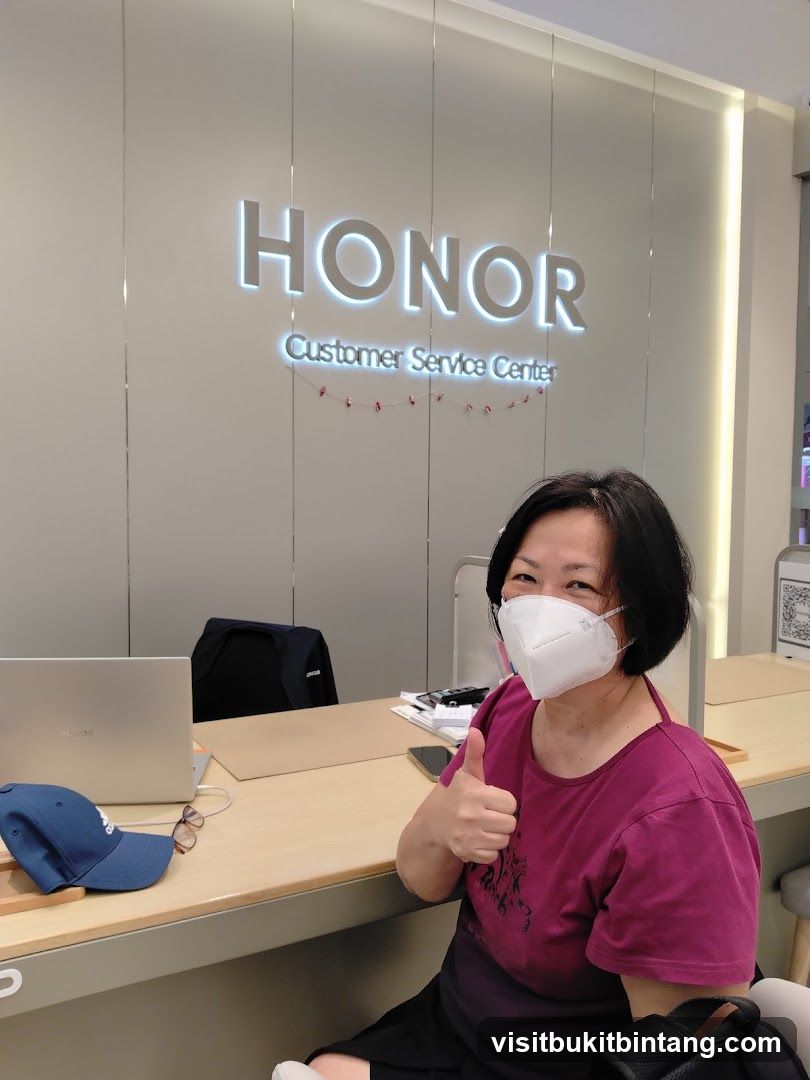 HONOR Authorized Service Center - Gurney Paragon Mall