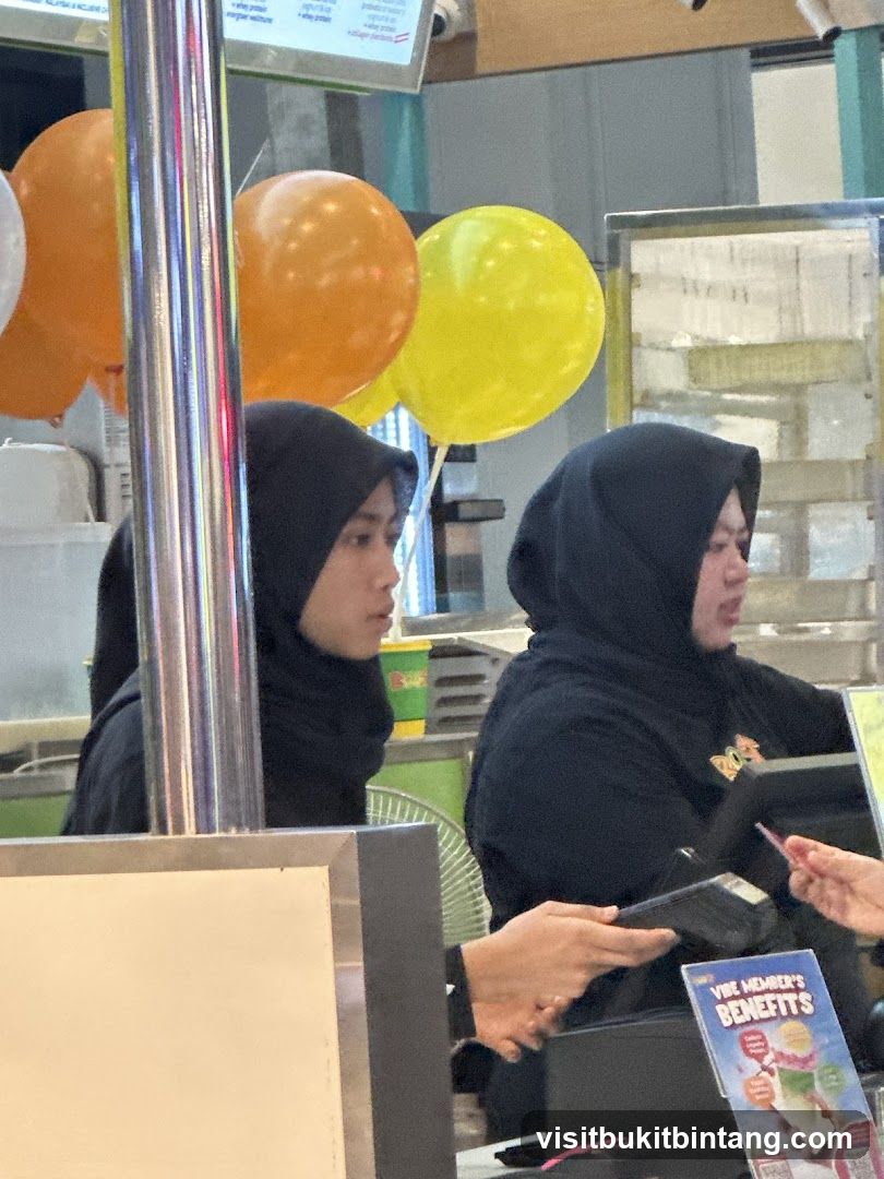 Counter with staff and balloons