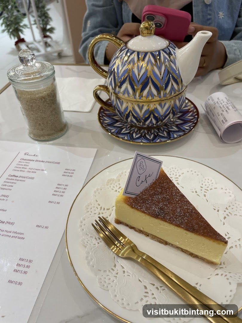 Cafe Lovely Lace Menu
