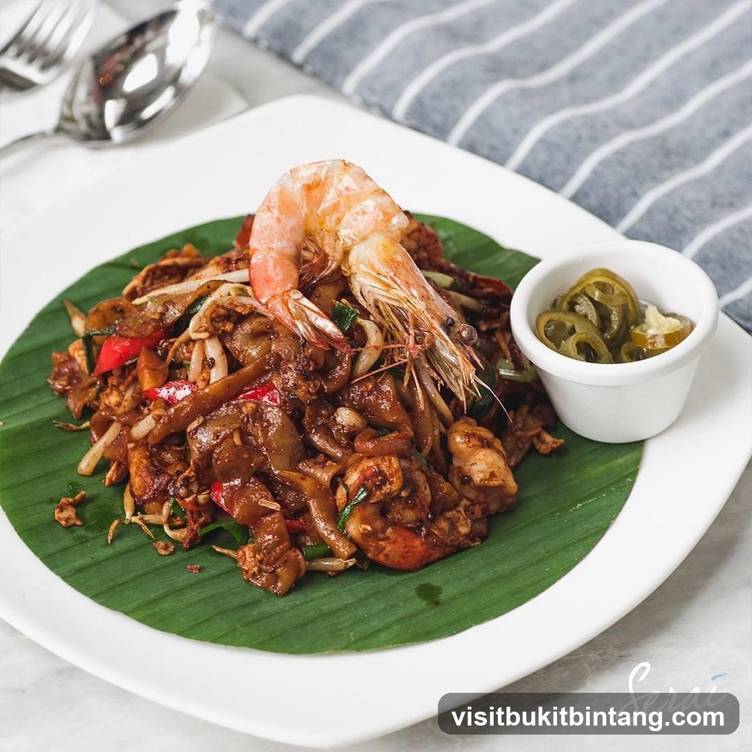 Char Kway Teow with Prawns