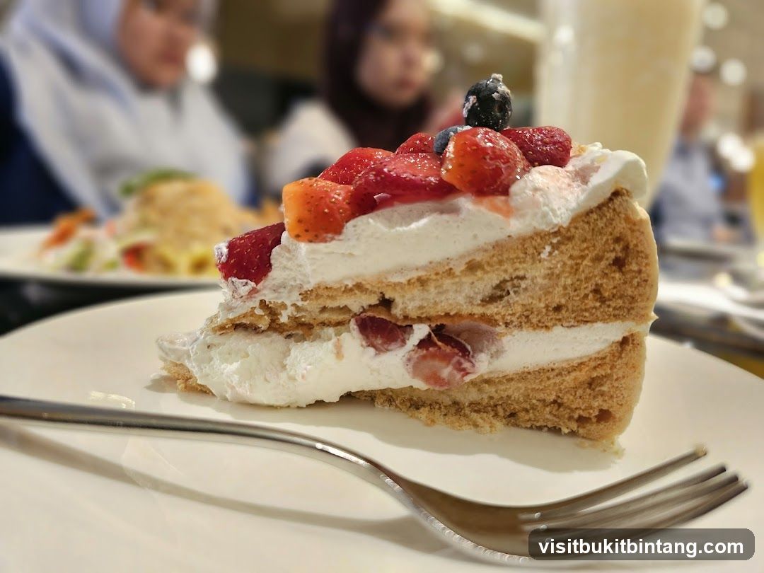 Strawberry Shortcake Slice