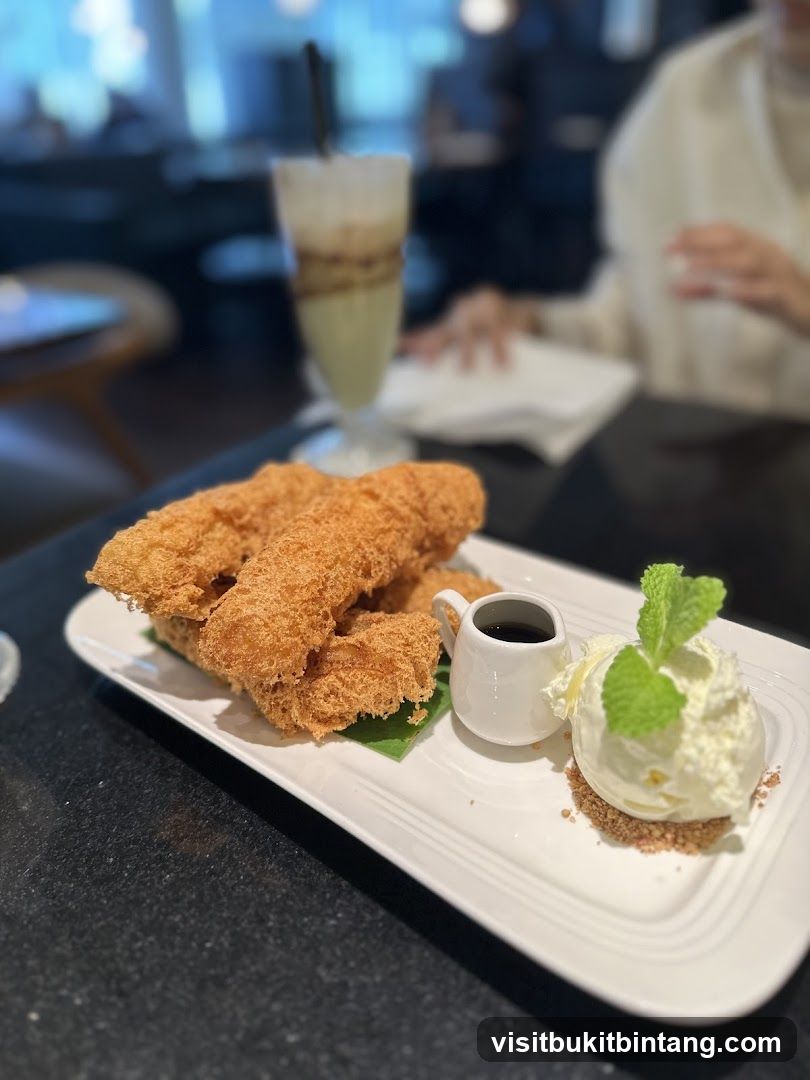 Fried Bananas with Ice Cream