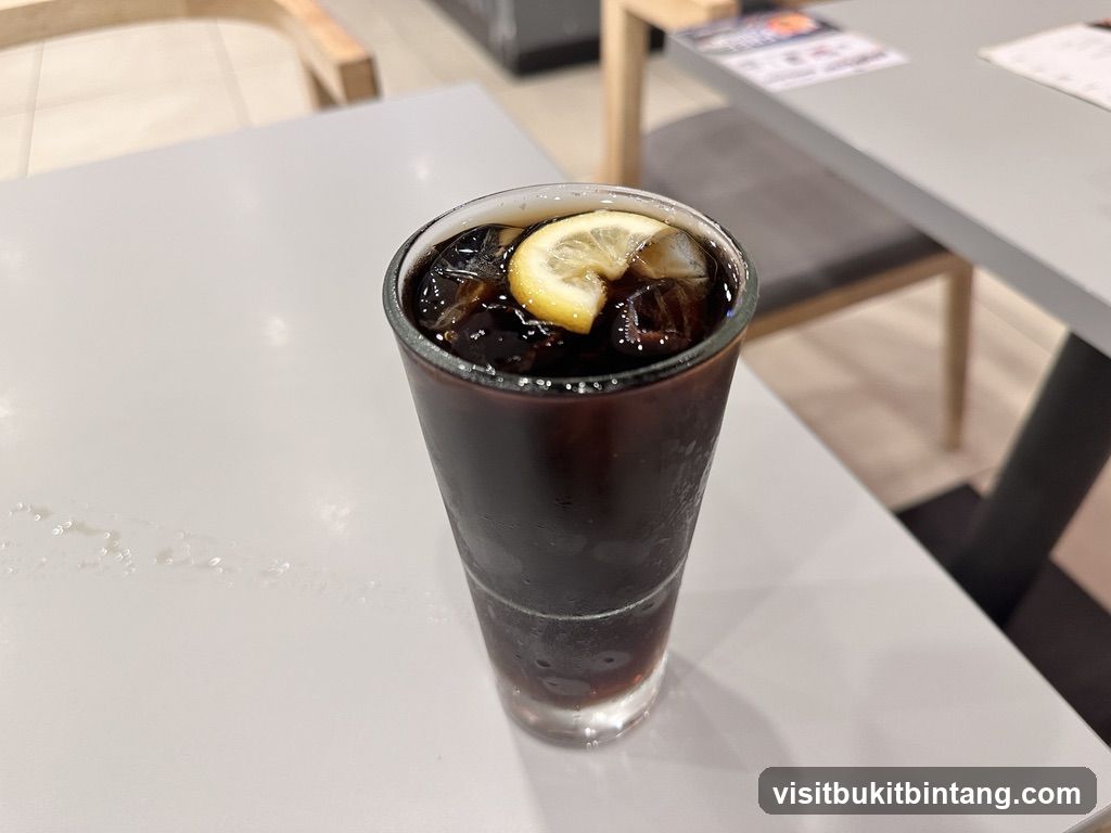 Iced Coffee with Lemon