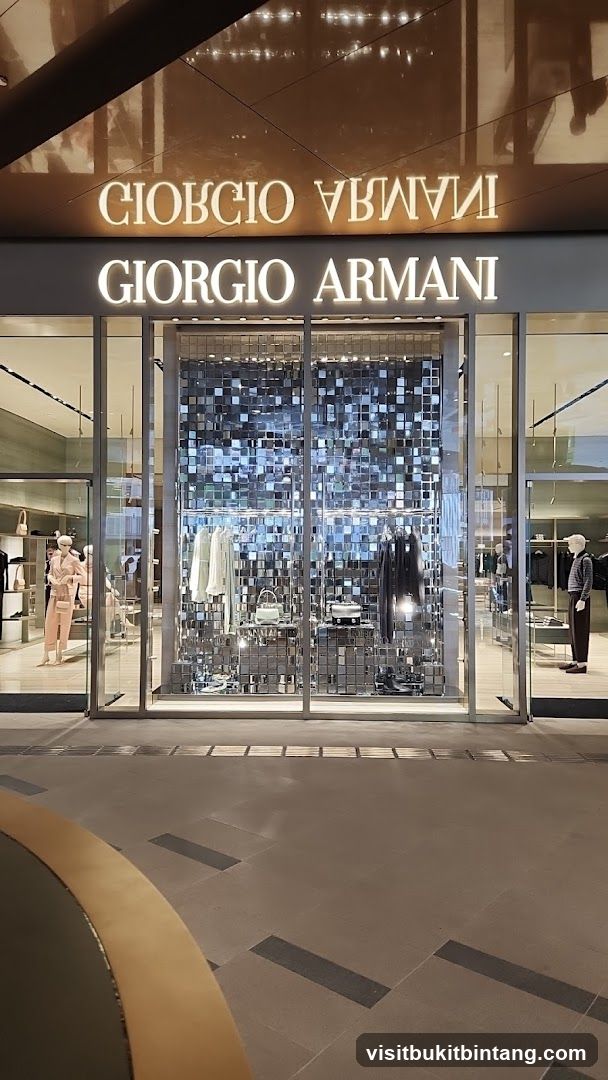 GIORGIO ARMANI - The Exchange TRX