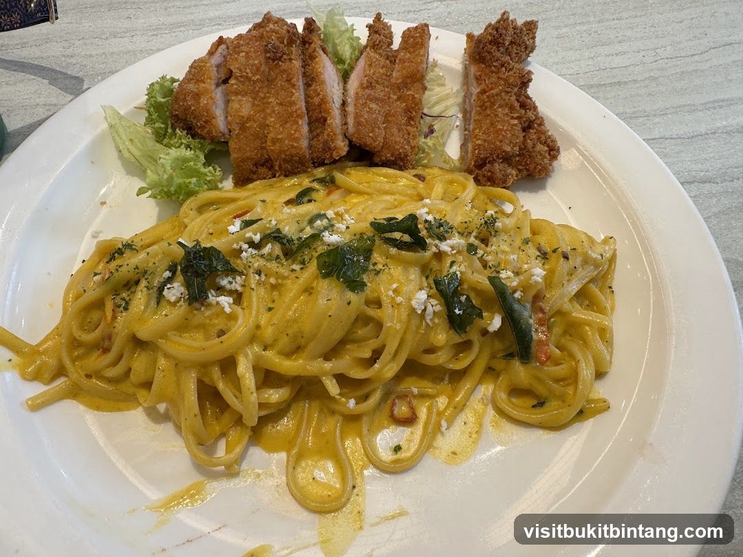 Spaghetti with Fried Chicken Slices