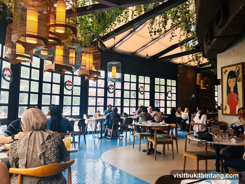 Restaurant Interior with Birdcage Chandeliers