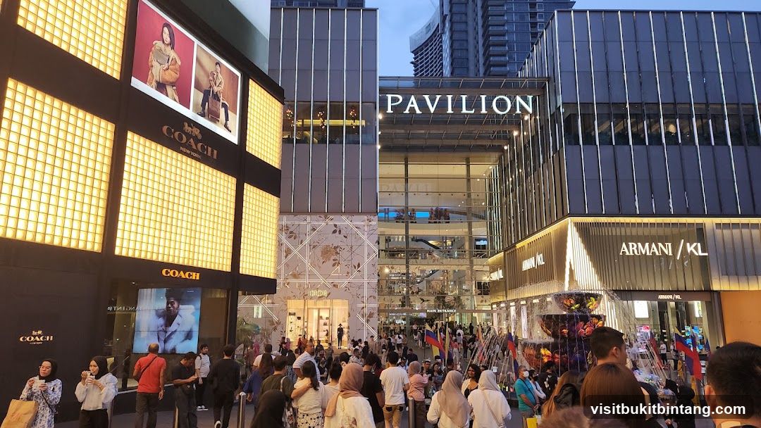 Pavilion KL Shopping Mall Exterior
