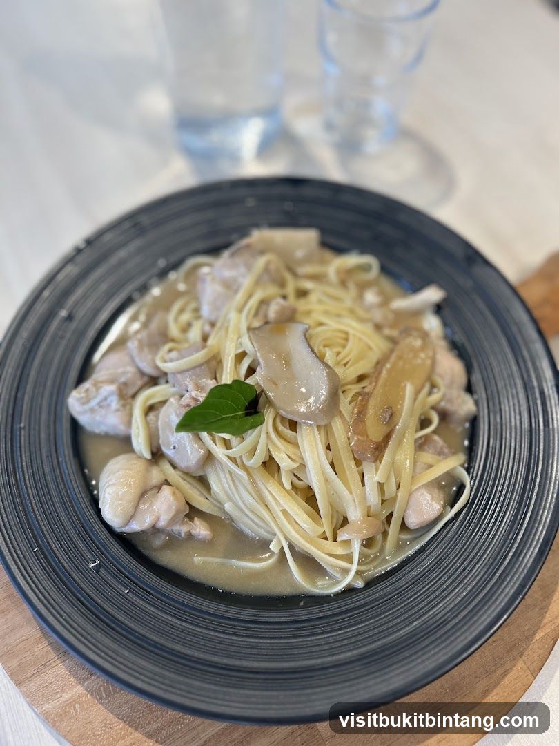 Chicken and Mushroom Pasta