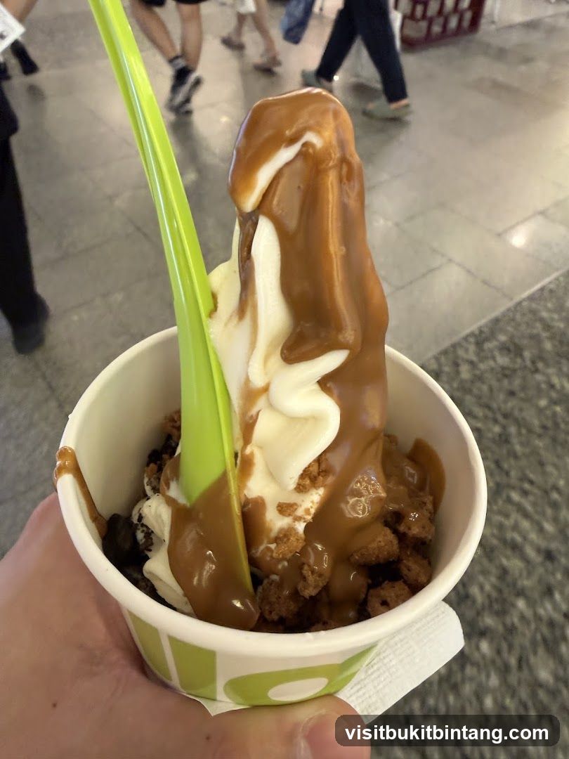 Frozen Yogurt with Caramel