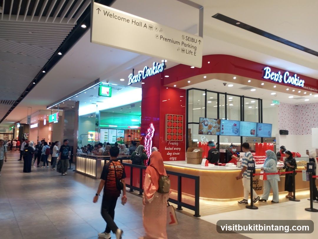 NakNak 낙낙 The Exchange TRX