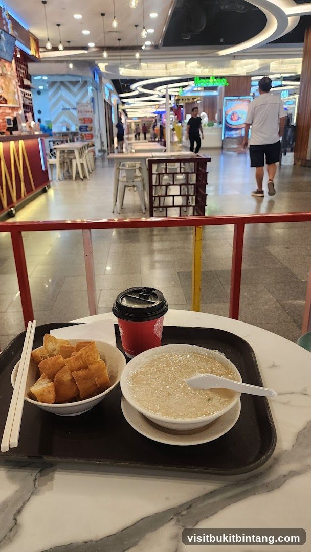 Congee and Fried Dough Sticks