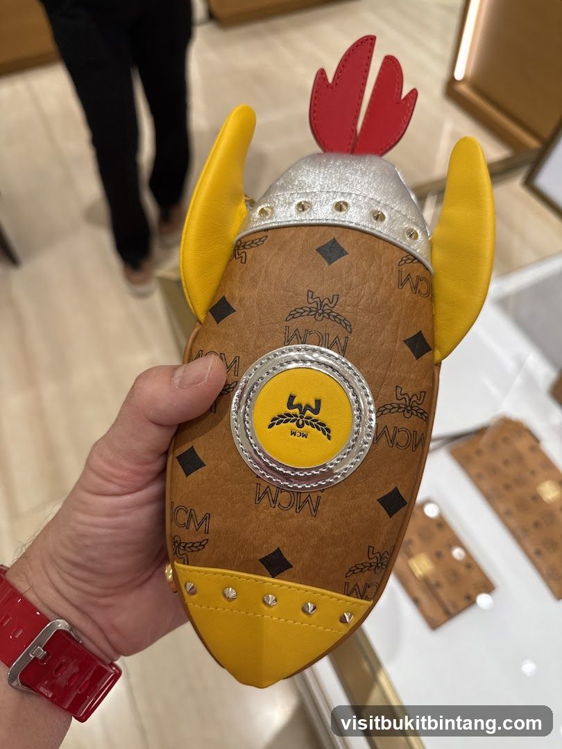 MCM Chicken Bag