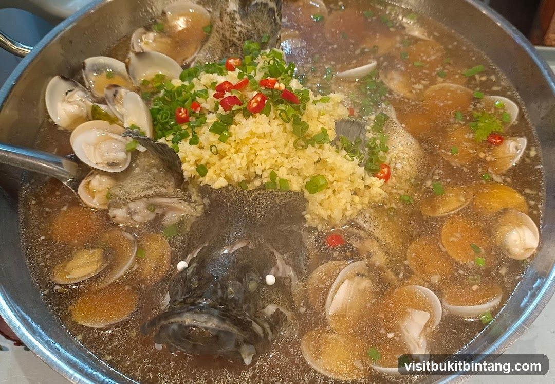 Steamed Fish with Clams