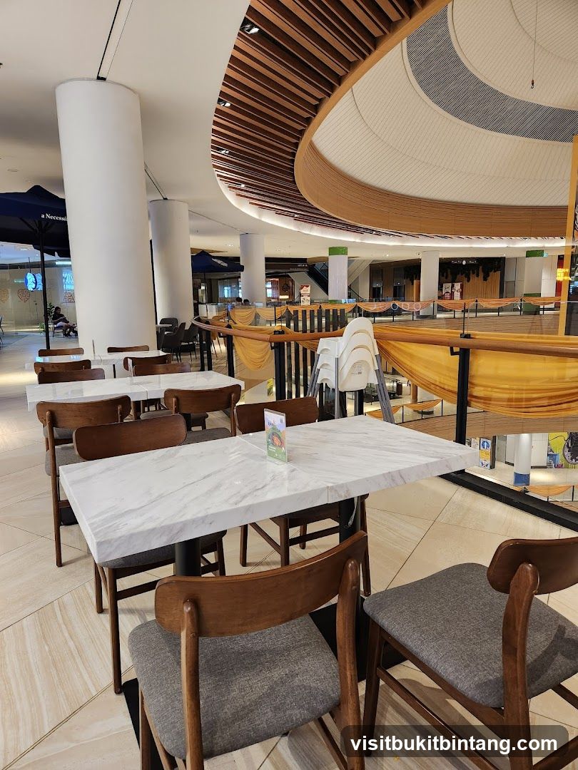 Restaurant Seating Area