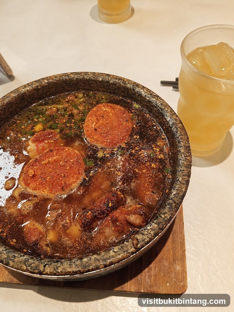 Spicy Noodle Soup with Drink