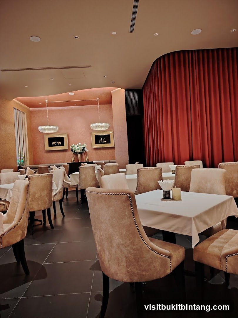 Elegant Dining Room