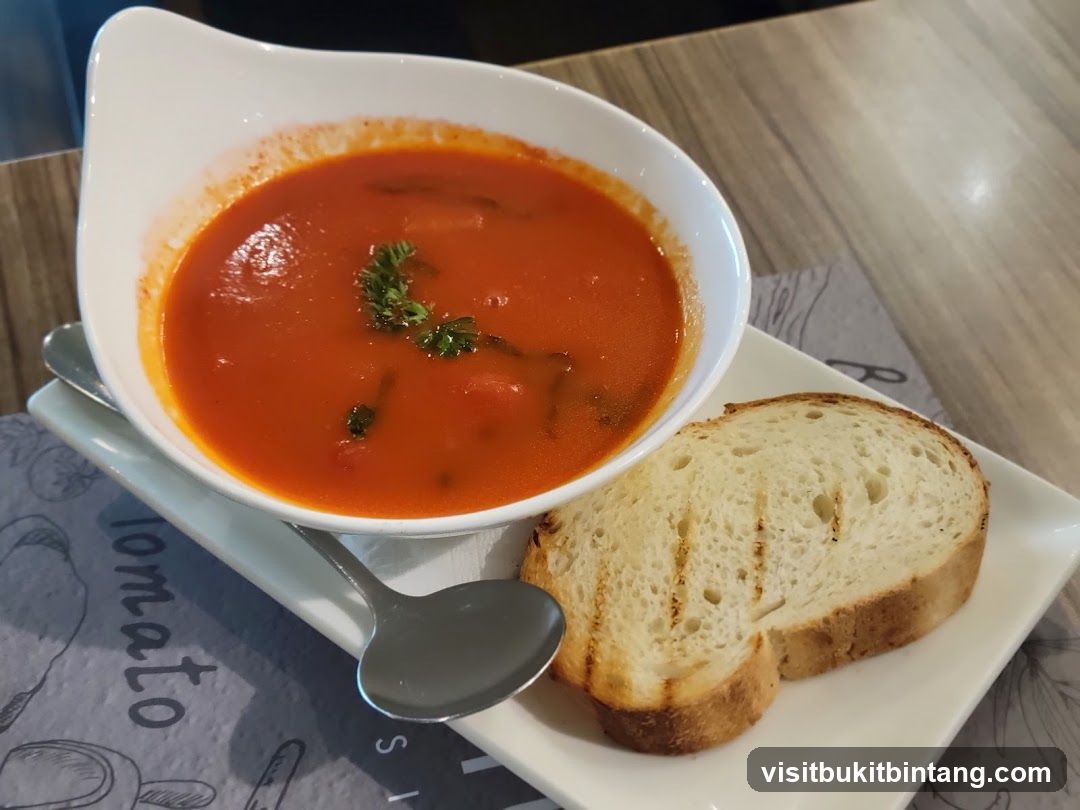 Tomato Soup with Bread