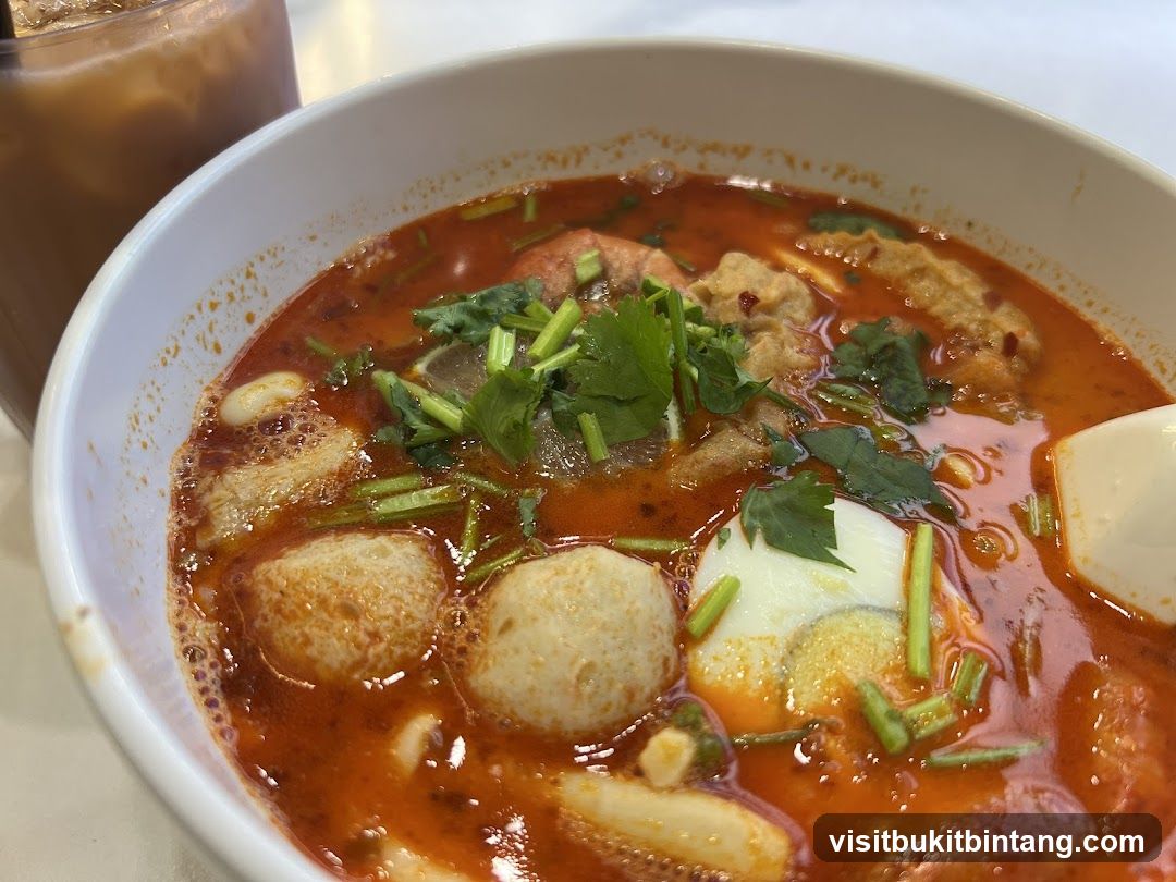 Spicy Noodle Soup with Drink