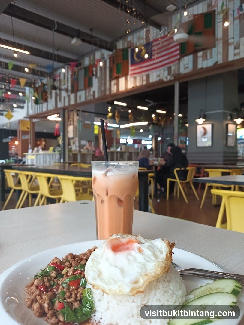 Thai Basil Minced Meat with Rice and Thai Iced Tea