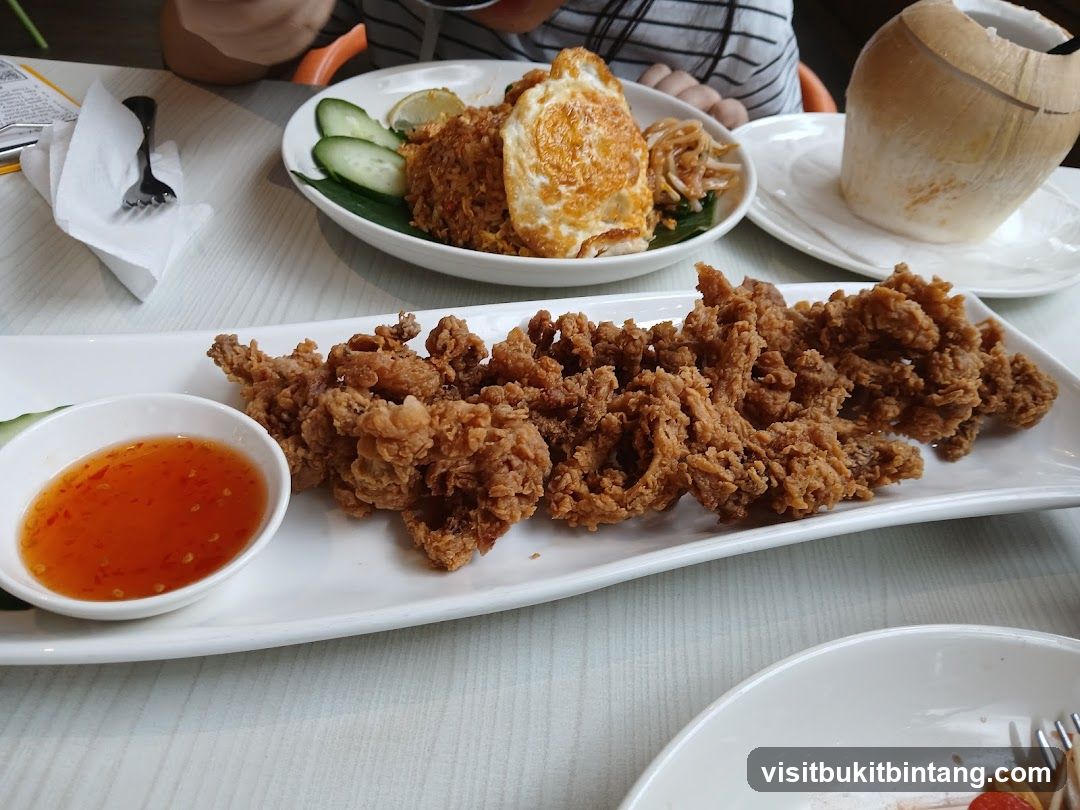Fried Calamari and Fried Rice