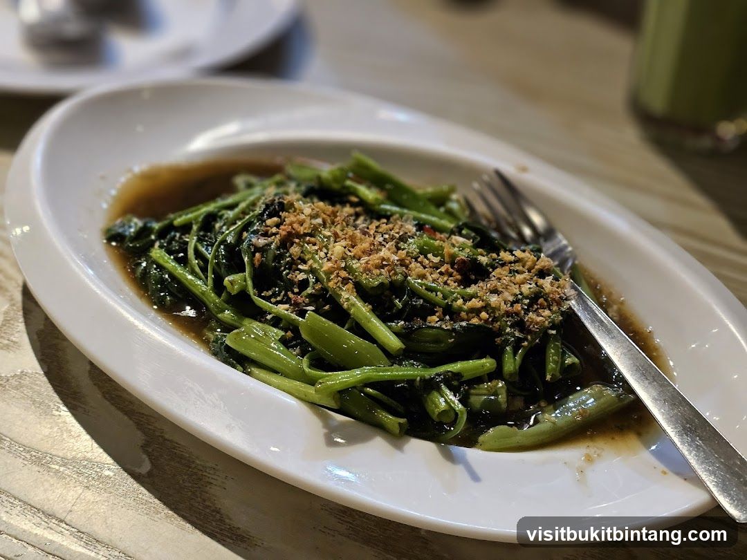 Stir-fried Water Spinach