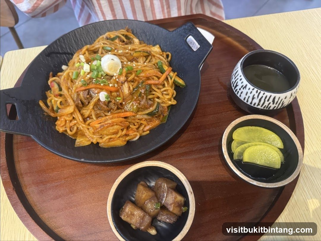 Noodles with Side Dishes