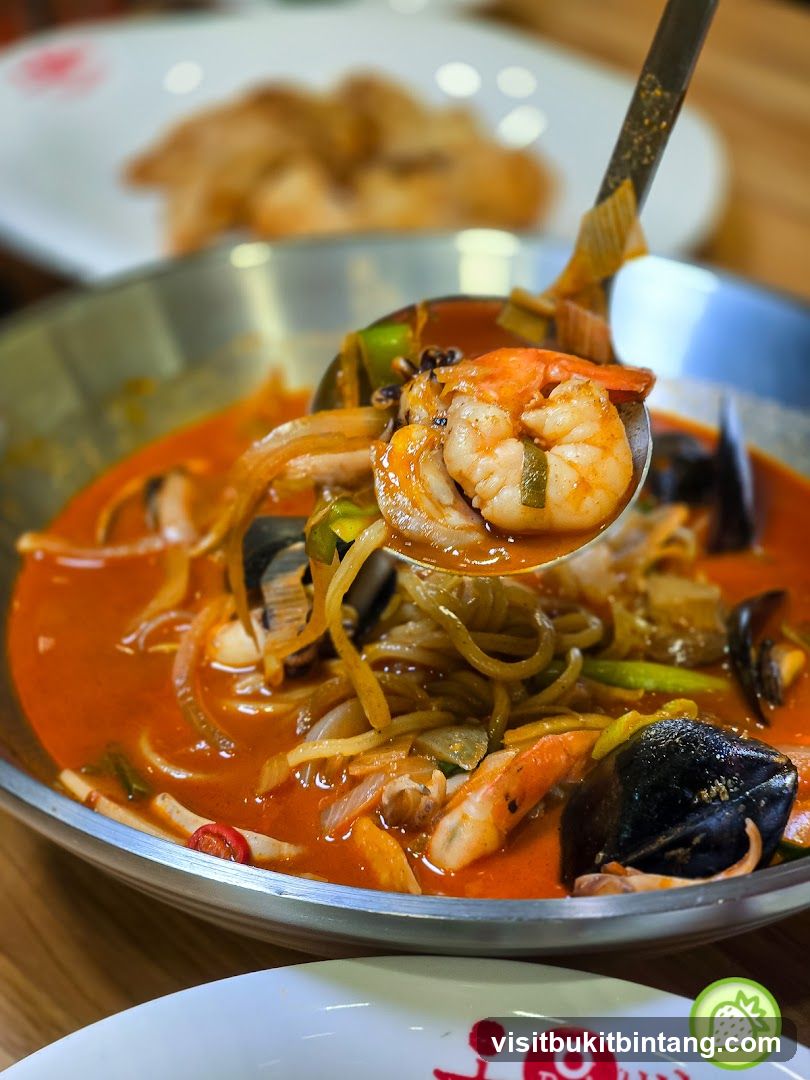 Seafood Noodle Soup