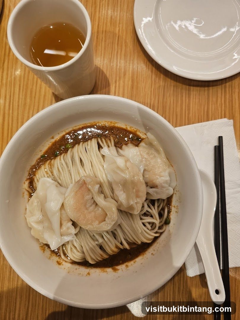 Noodles with Wontons and Broth