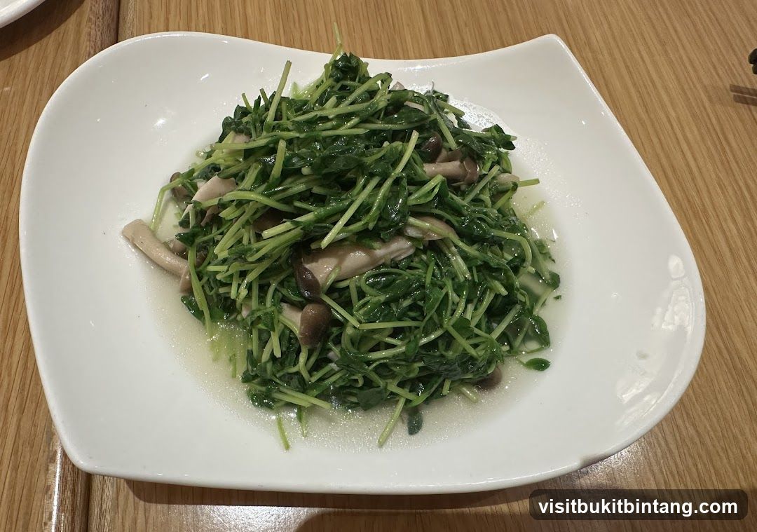 Stir-fried Pea Shoots with Mushrooms