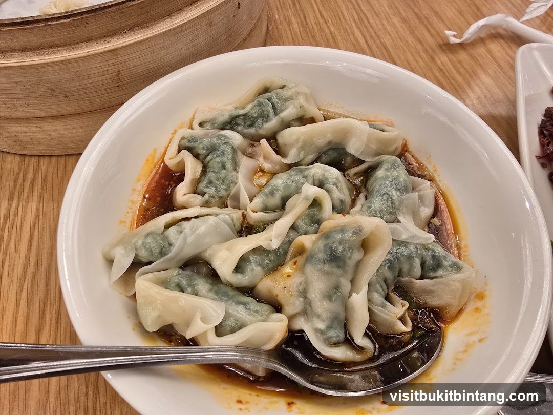 Dumplings in Chili Oil