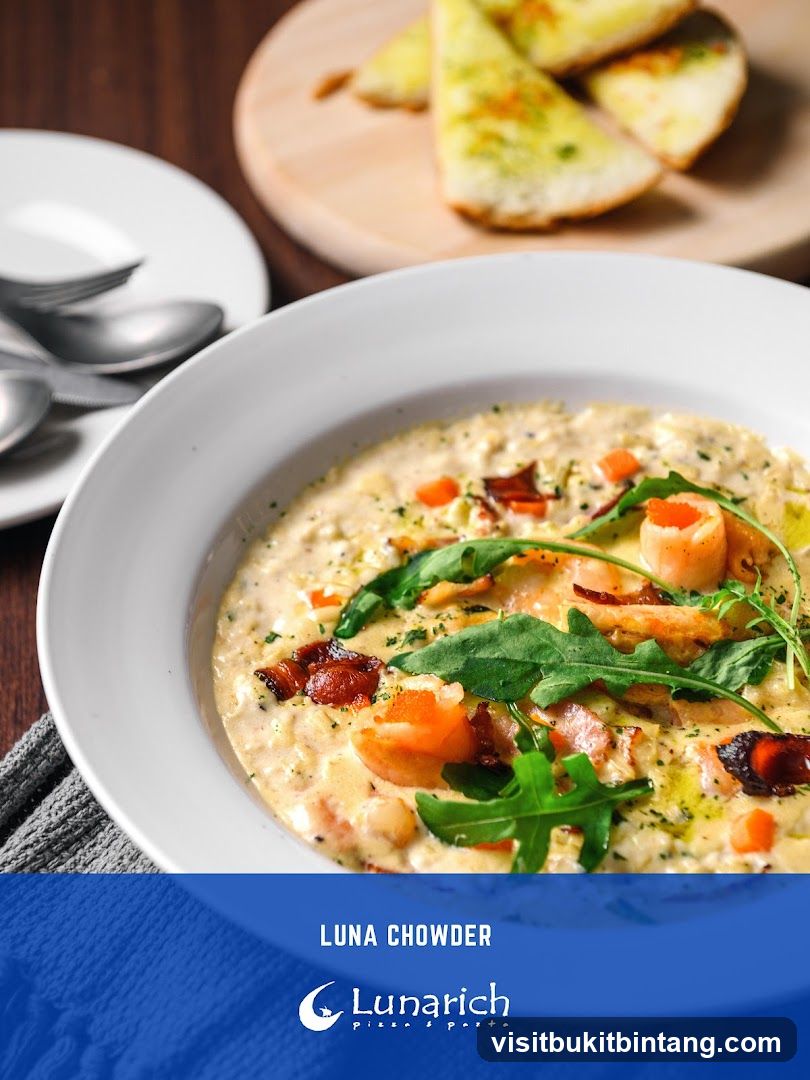 Luna Chowder