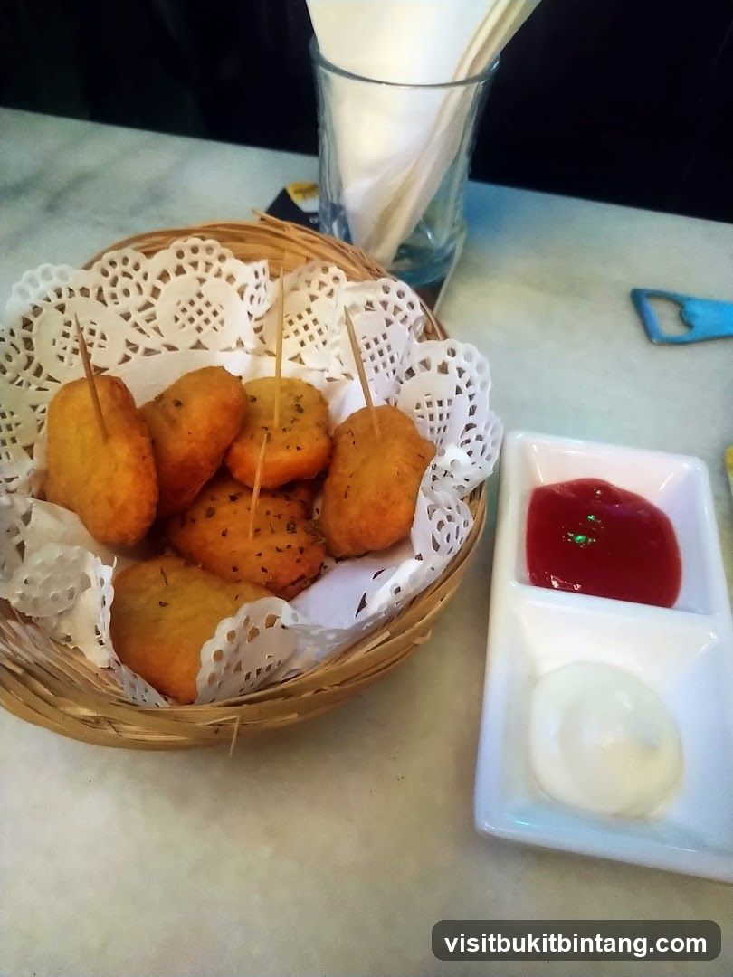 Chicken Nuggets with Dips