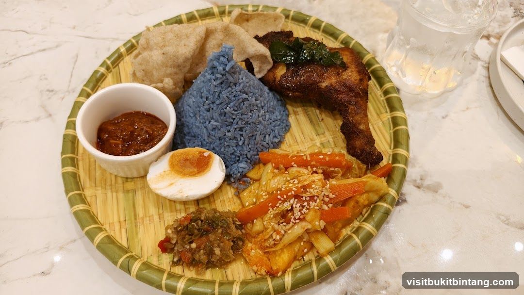 Kita Dining • Lalaport KL (HALAL certified)
