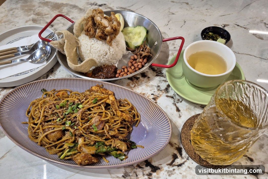 Nasi Lemak and Noodles