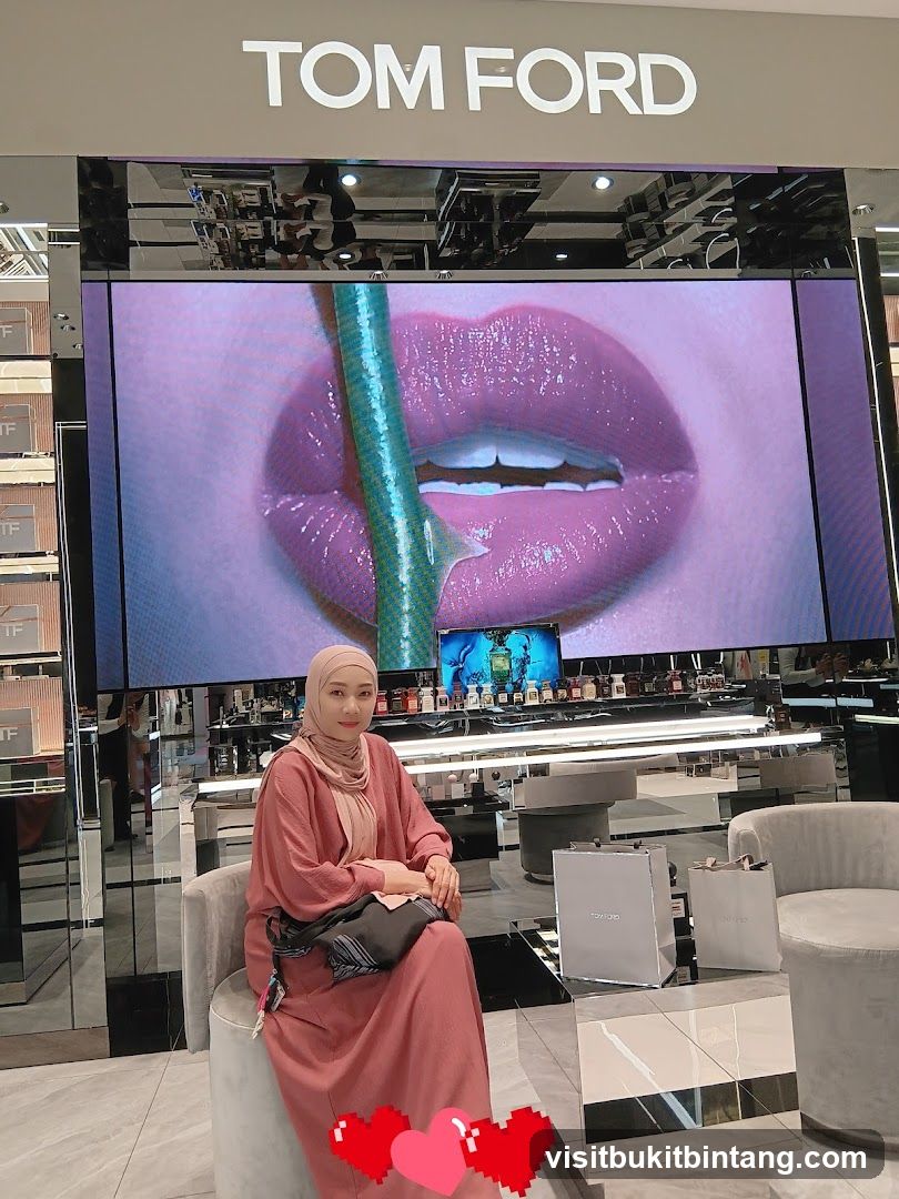 Tom Ford Store Interior