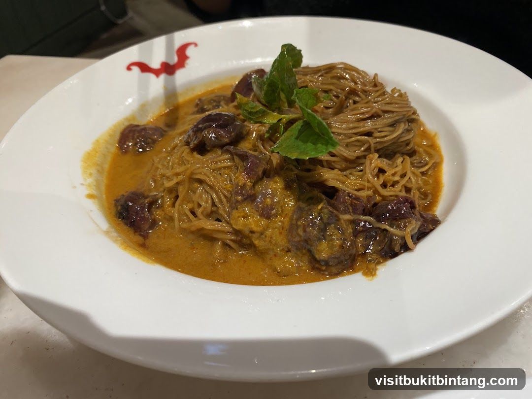 Curry Noodles with Meat