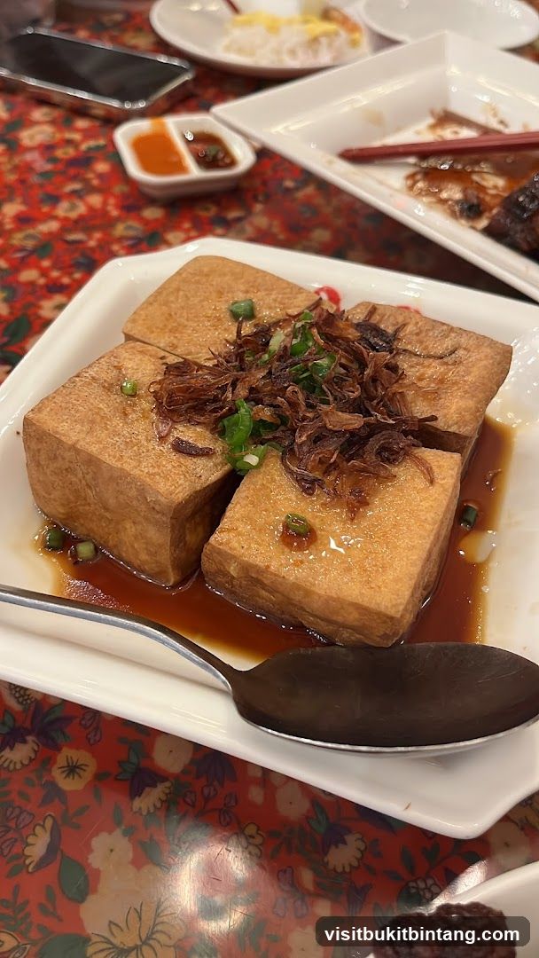 Fried Tofu with Toppings