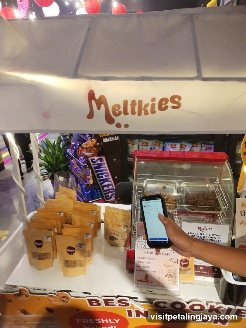 Meltkies @ Ben's Independent Grocer, IPC Shopping Center