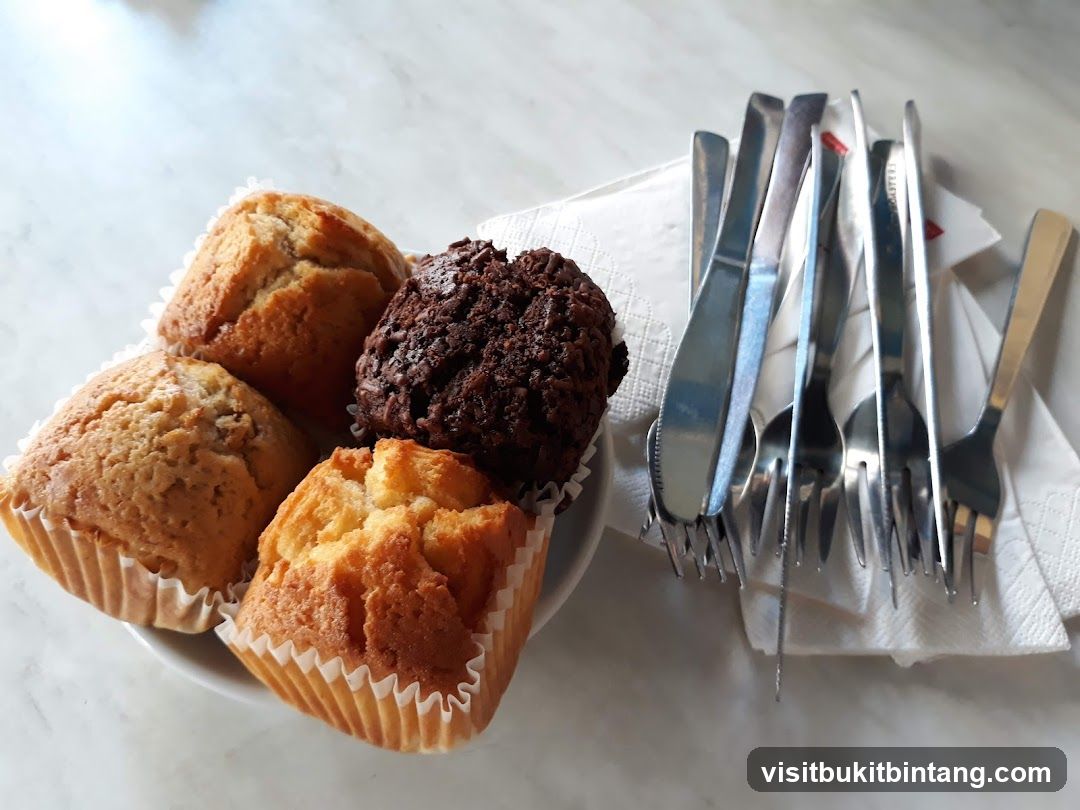 Muffins and Cutlery