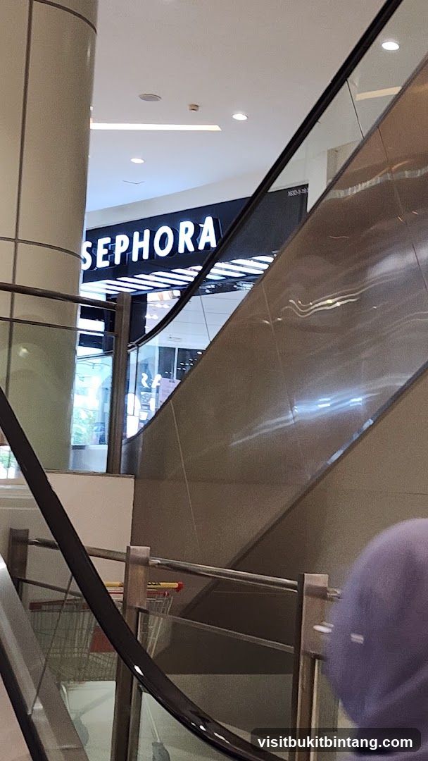 SEPHORA Gurney Paragon (2hrs Click & Collect)