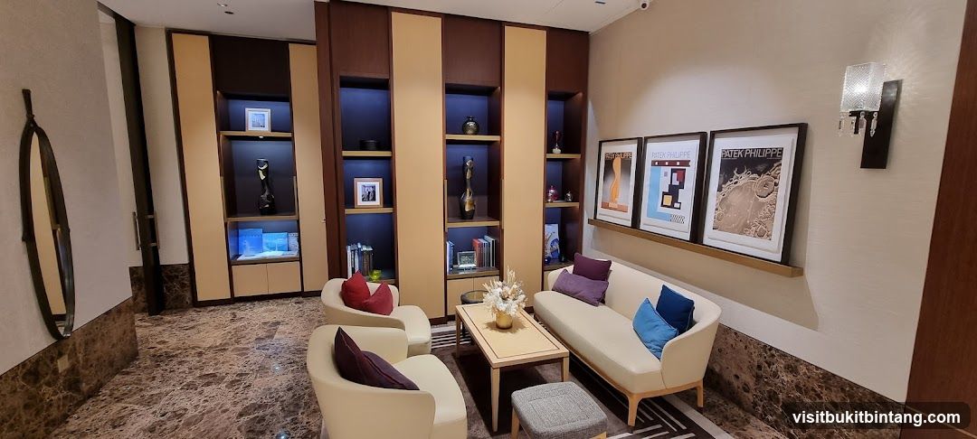 Lobby Seating Area